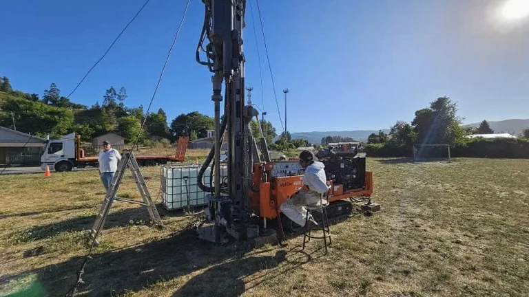 Calicata exploratoria en Coquimbo: reconocimiento directo del subsuelo costero